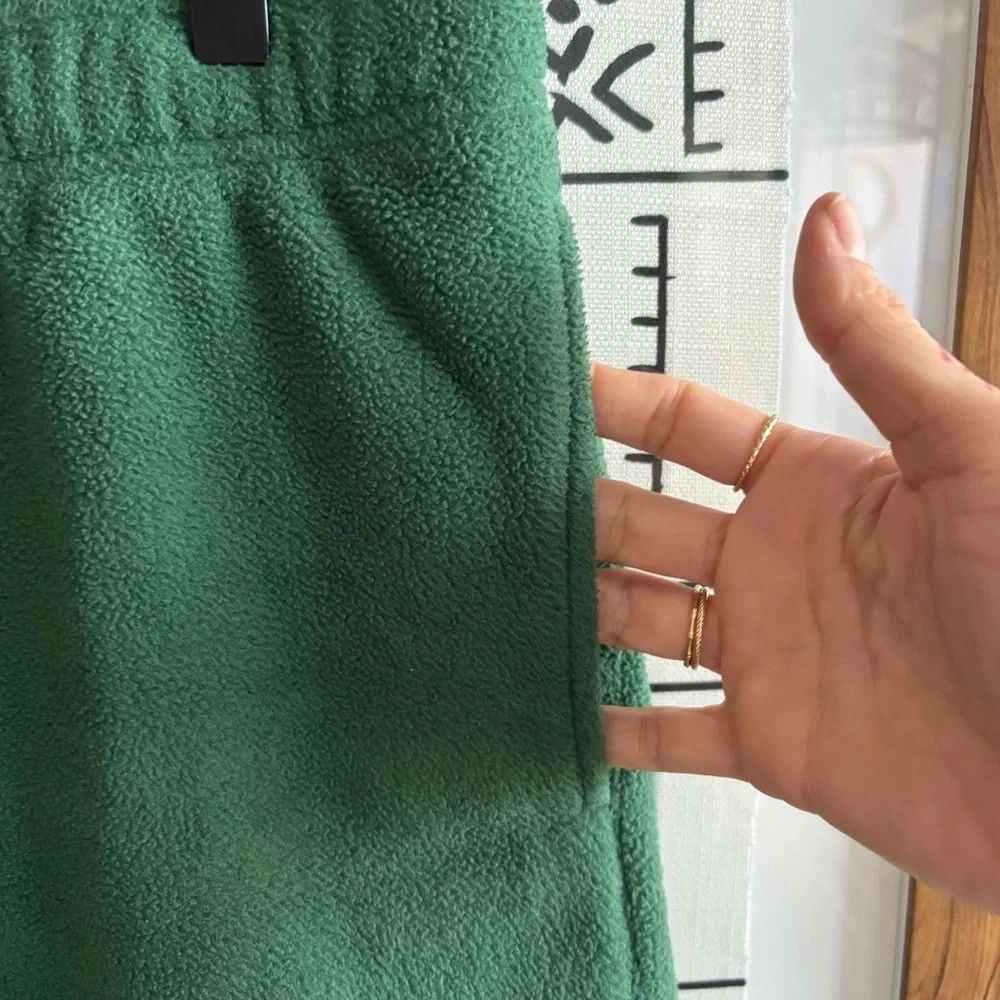 Pacsun l Playboy‎ Fleece Shorts